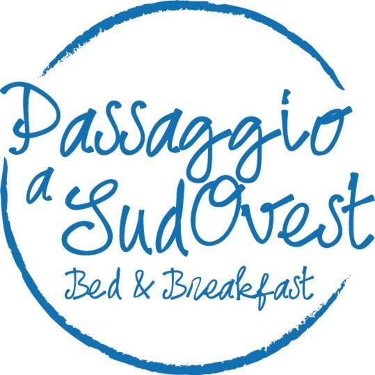 Bed and Breakfast Passaggio A Sud Ovest Iglesias Exterior foto